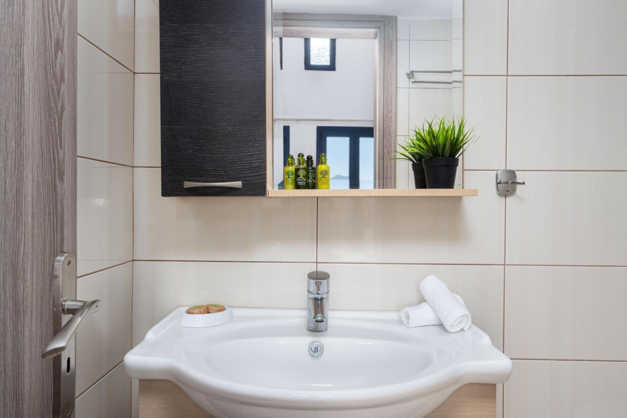 Caldera Heights Apartment Akrotírion المظهر الخارجي الصورة